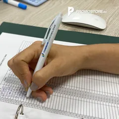 Vista previa de Bolígrafo Plástico White Pro 2