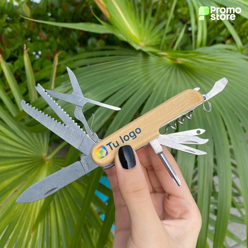 Vista previa de Navaja Suiza Multi Tools 4