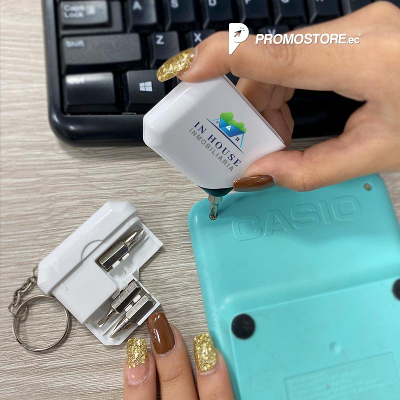 Vista previa de Llavero kit square herramientas 2